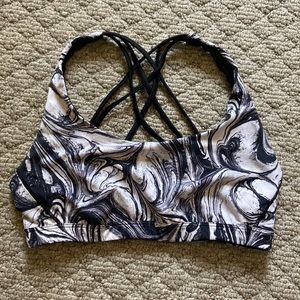 Victoria Sport sports bra
